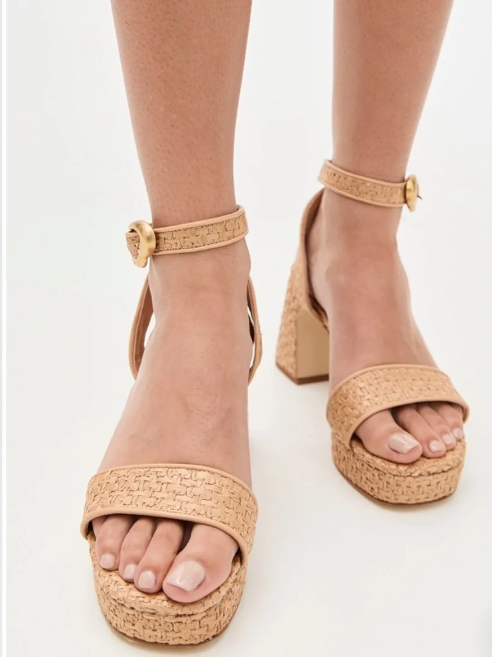 Larroude Dolly Verona Low Sandals in Tan